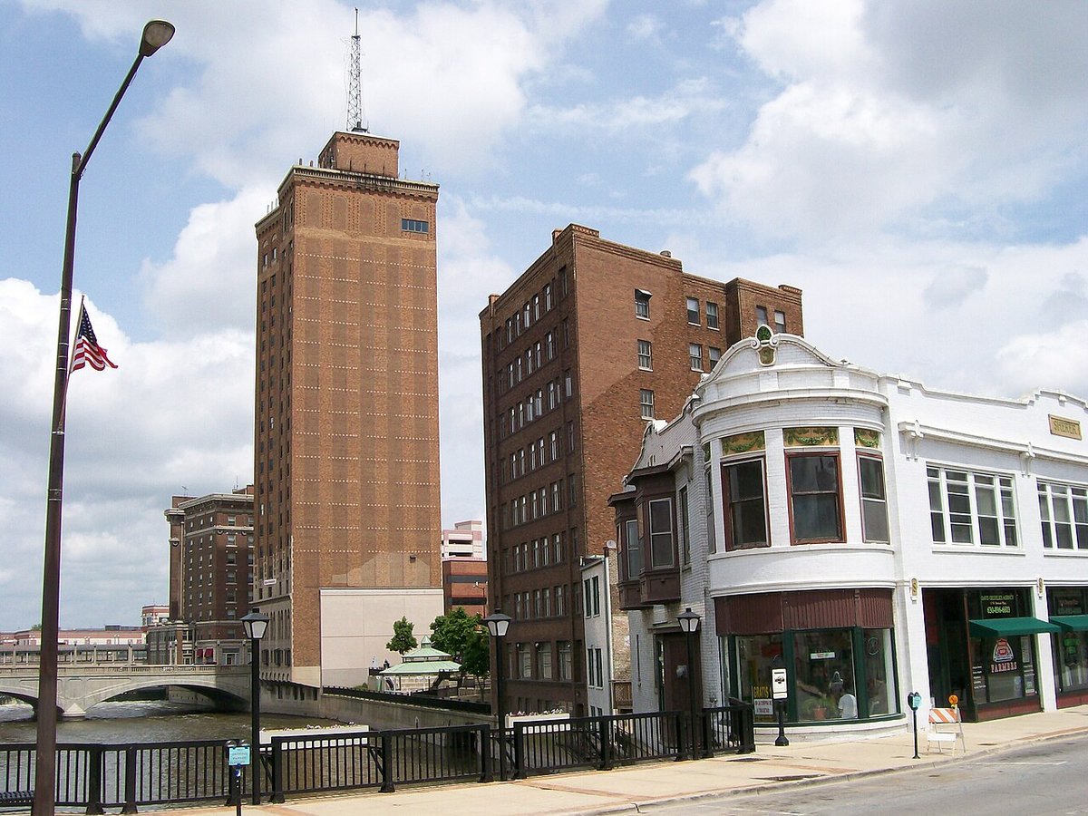 Downtown Aurora, IL - Stolp Island - Wikipedia